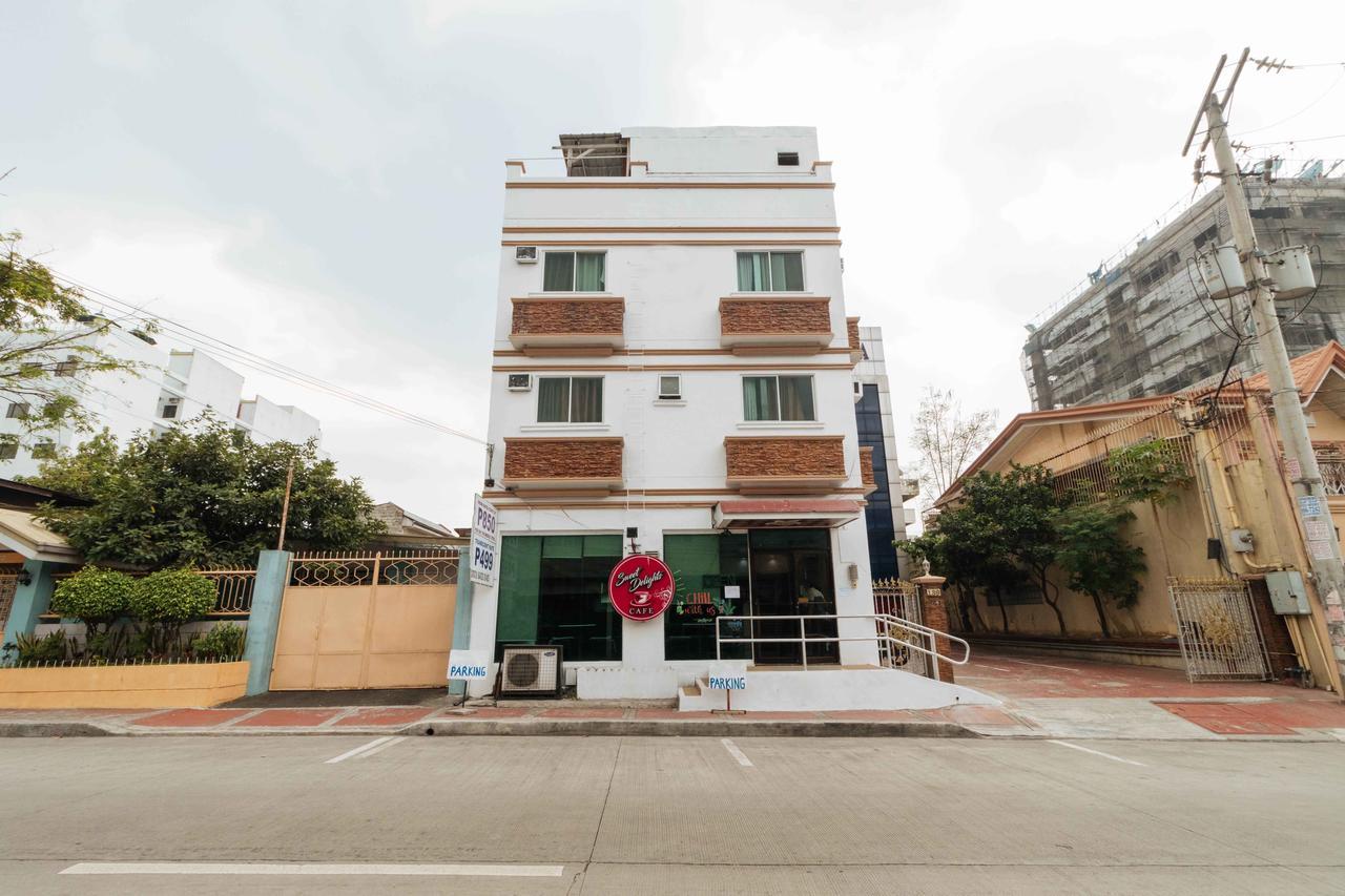 Reddoorz @ Up Village Quezon City Exterior foto